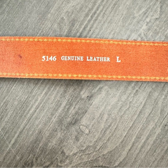 MOST WANTED Leather Wide Western Buckle Tooled Embellished Belt size L NWT - Picture 5 of 9